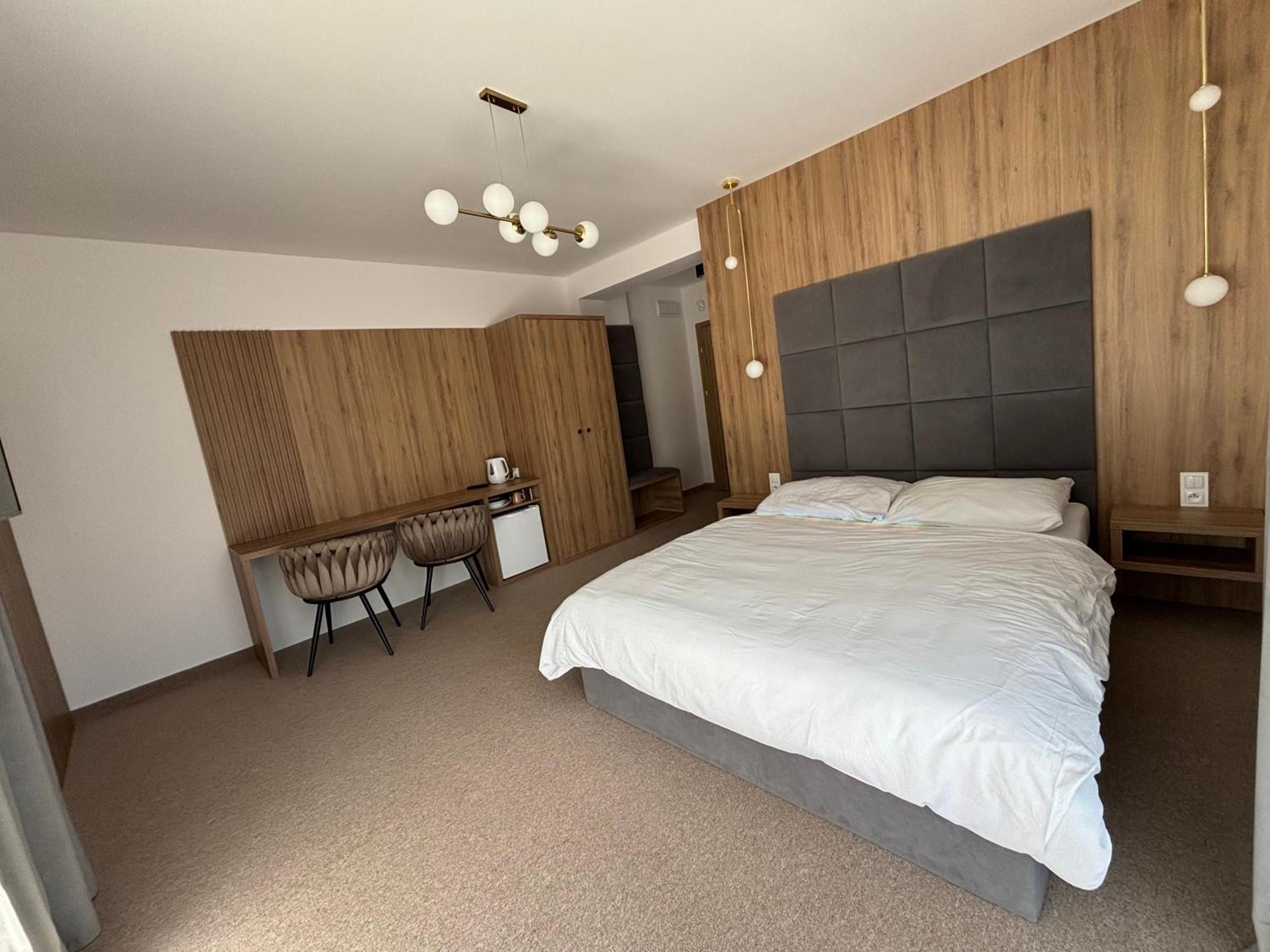 Resort Eden Premium Jastrzębia Góra Exteriör bild